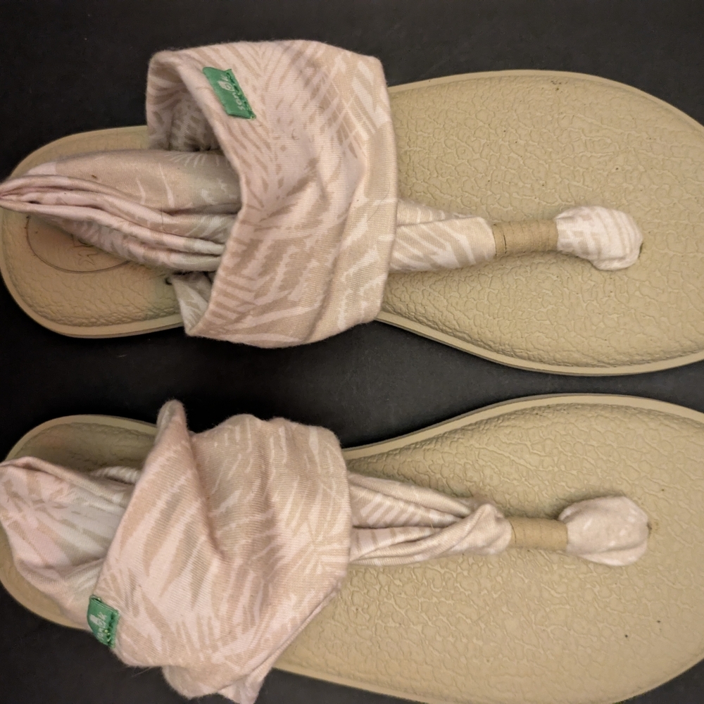 Sanuk Women's Sandals - Cream and Tan